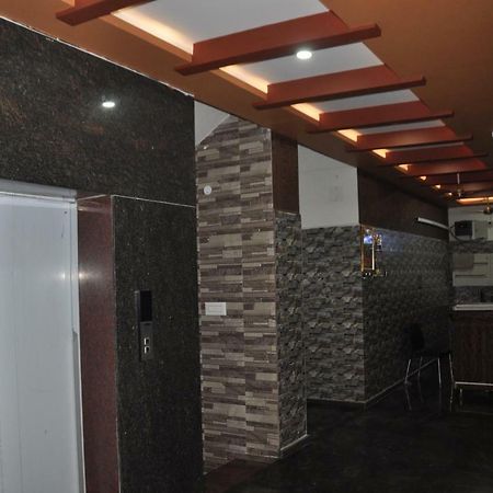 Blue Crystal Lodge Shimoga Luaran gambar