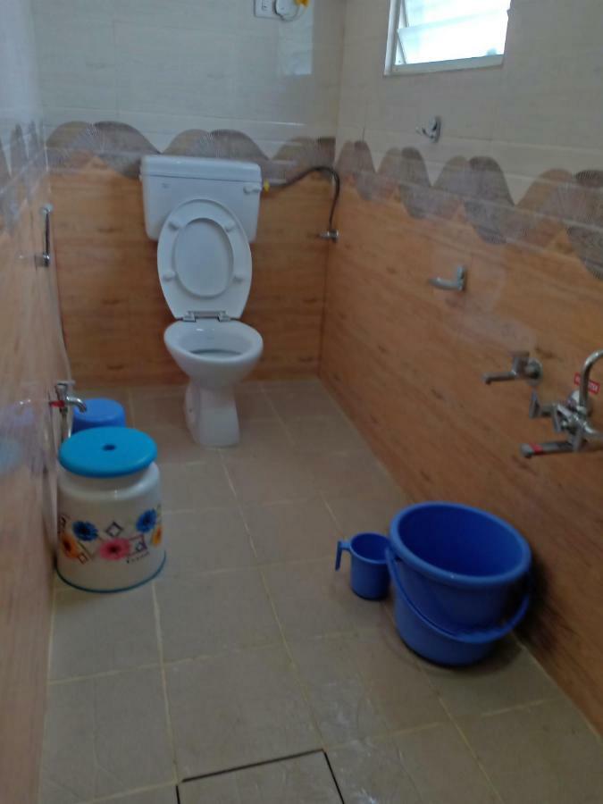 Blue Crystal Lodge Shimoga Luaran gambar