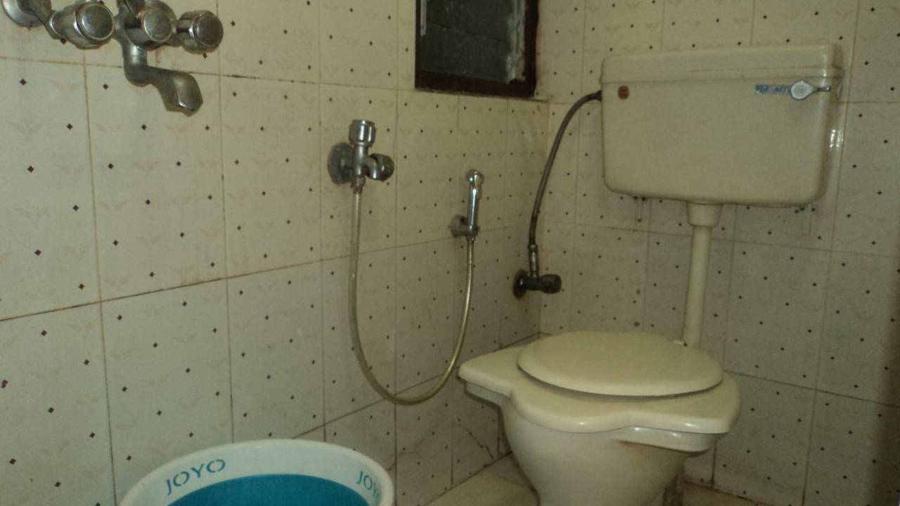 Blue Crystal Lodge Shimoga Luaran gambar